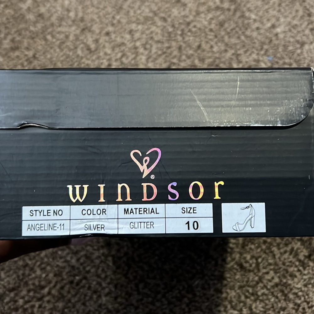 Windsor Glittering Silver Heels ✨ - Picture 5 of 7